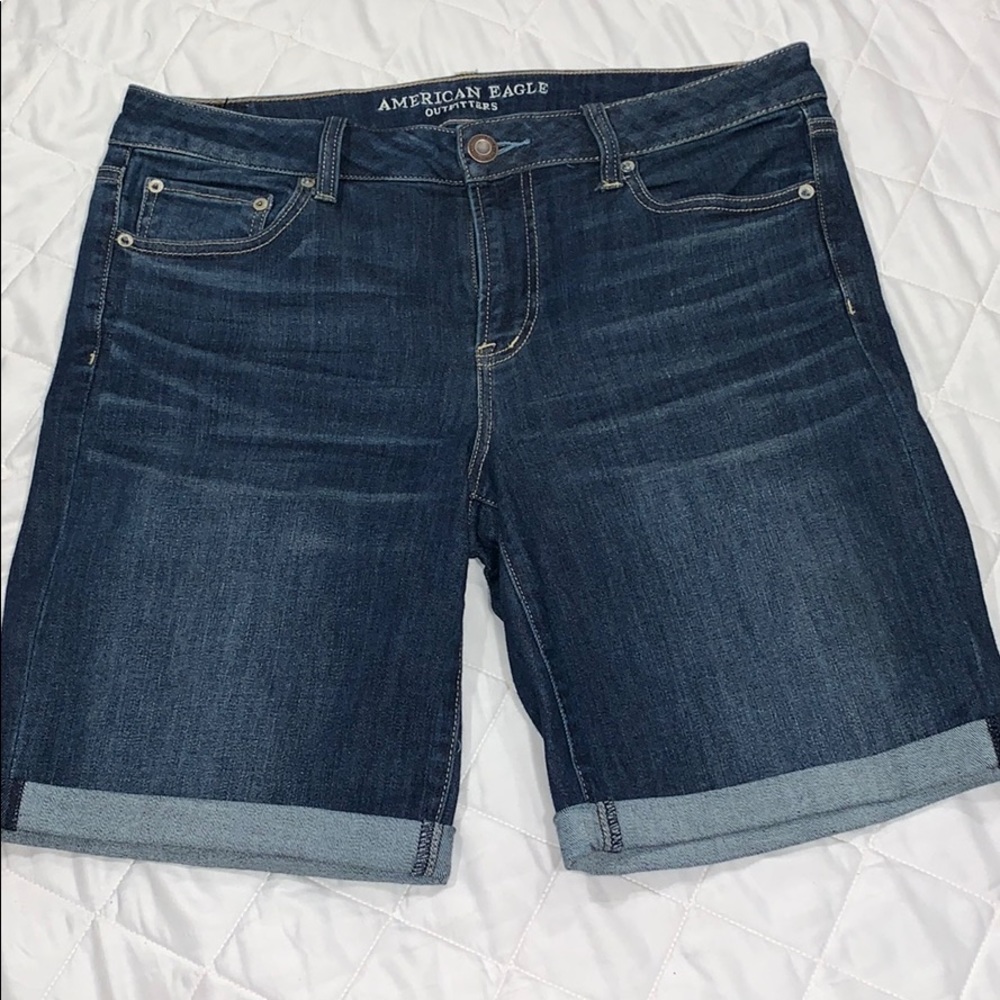 American Eagle Skinny Bermuda Shorts